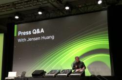 黄仁勋引领的DeepSeekR1，全球瞩目的AI搜索新纪元