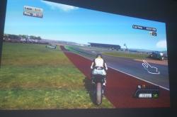 摩托gp13游戏体验全攻略：从新手入门到在线竞技的沉浸式赛车之旅