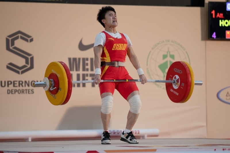黄雅琼夺冠收获一金一钻，荣耀背后的坚持与奋斗