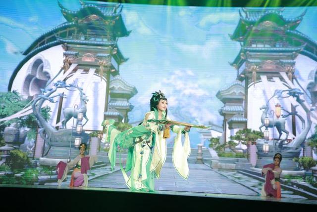 游戏竞技之路，从零到大神的蜕变与二胡之缘