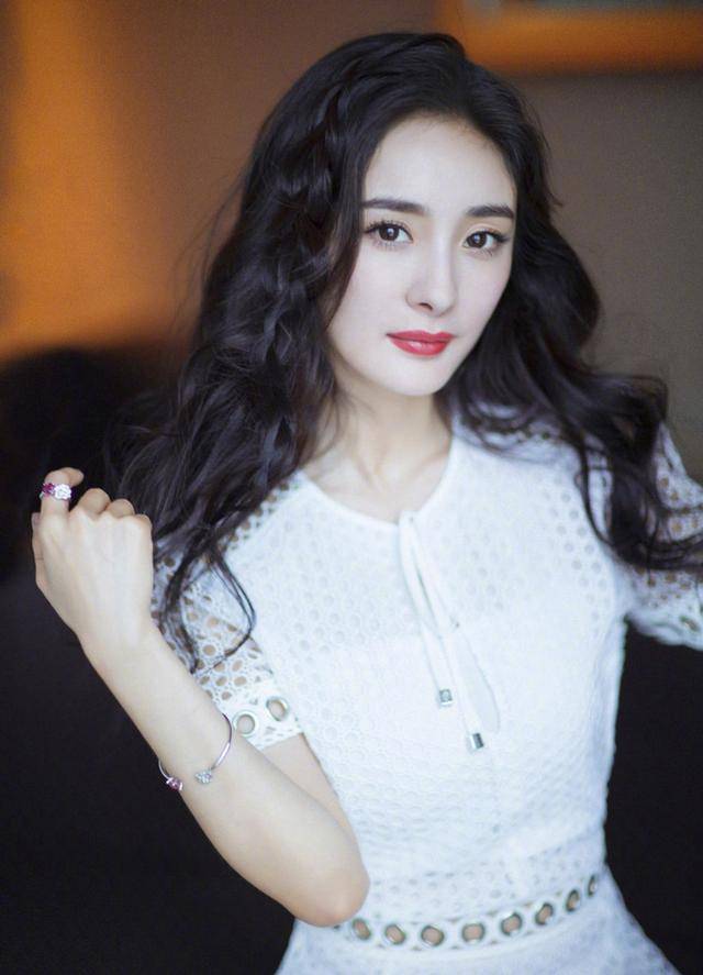 杨幂王者荣耀之路，从娱乐明星到电竞热爱者