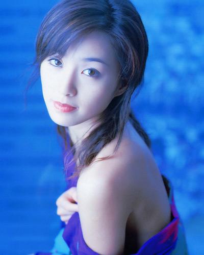 揭秘日本娱乐圈的璀璨明珠，长泽茉里奈