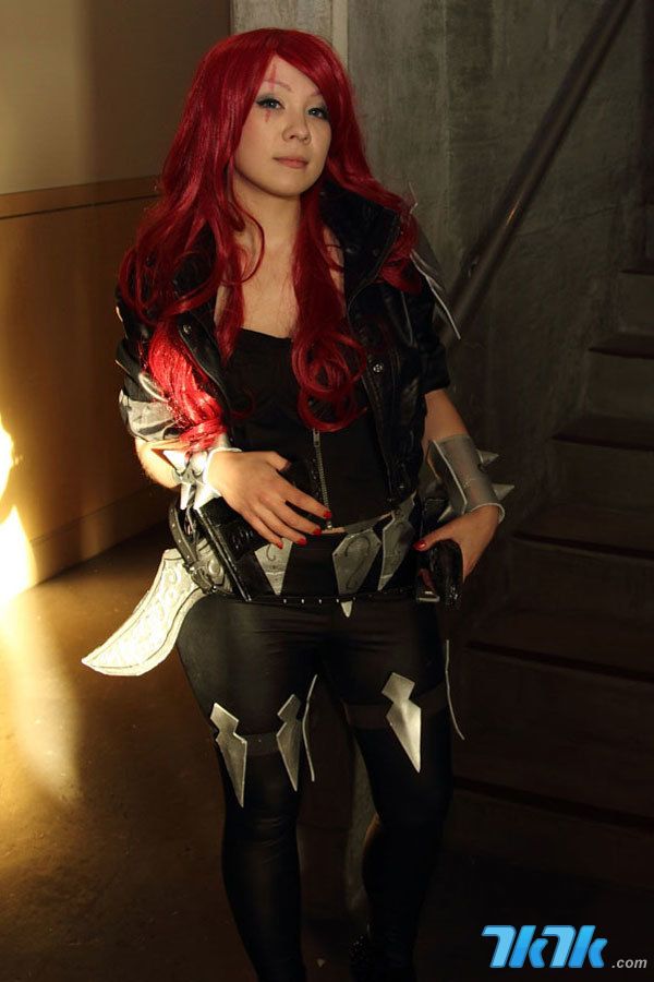 走进英雄联盟的次元狂欢，Cosplay的魅力与影响力