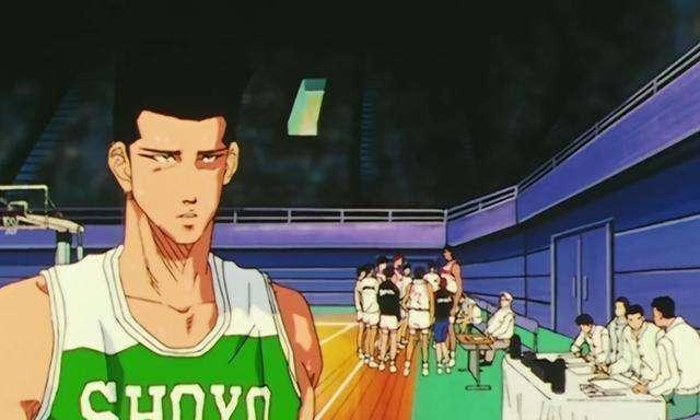 绿间真太郎，篮球的精准射手与团队精神的典范