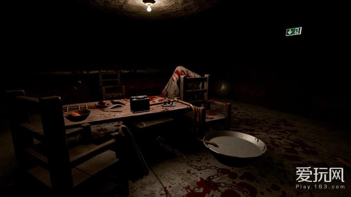 探索无尽黑暗，如何在这款生存恐怖游戏中生存与胜利