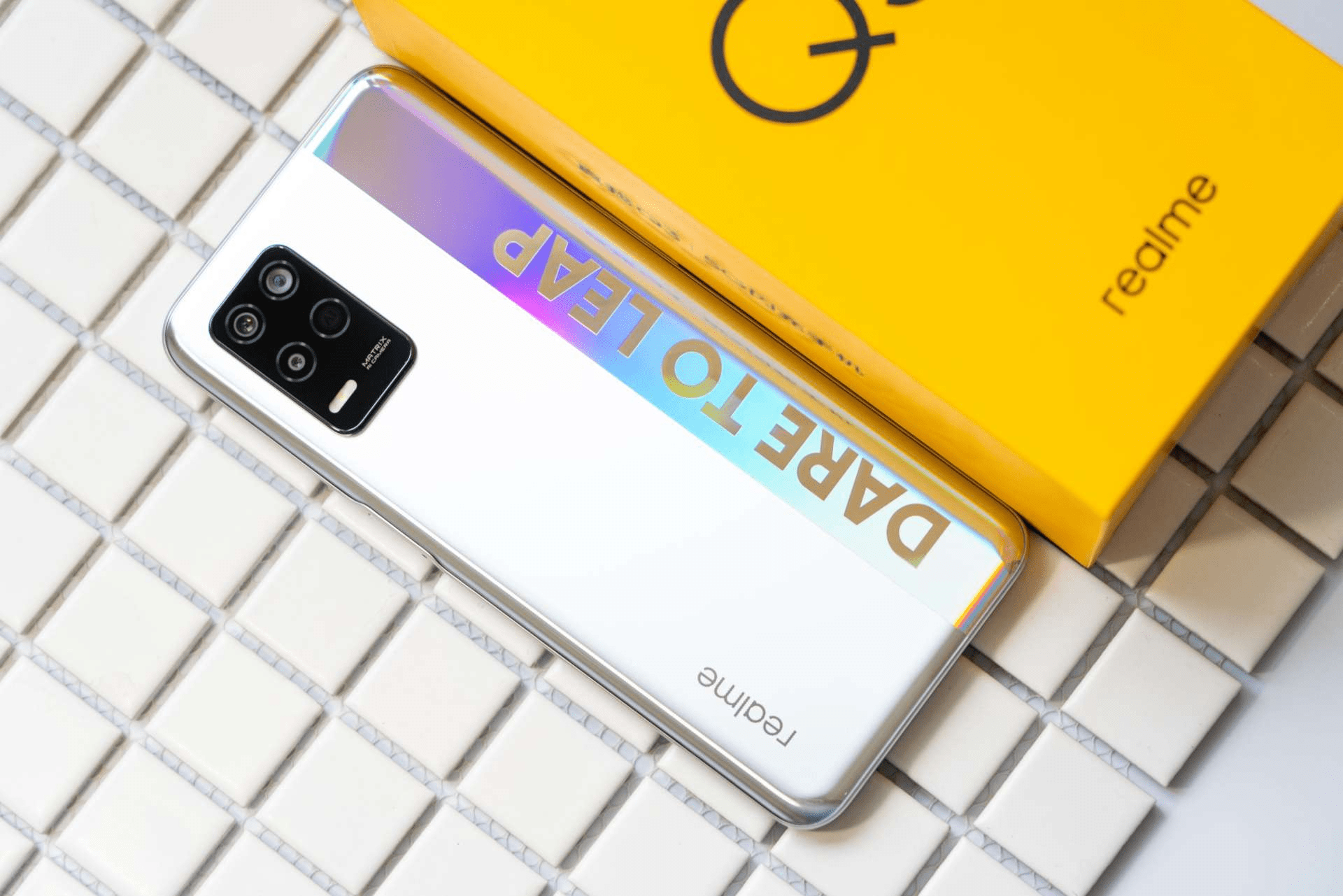 探索真我手机，品牌起源、特色与市场表现