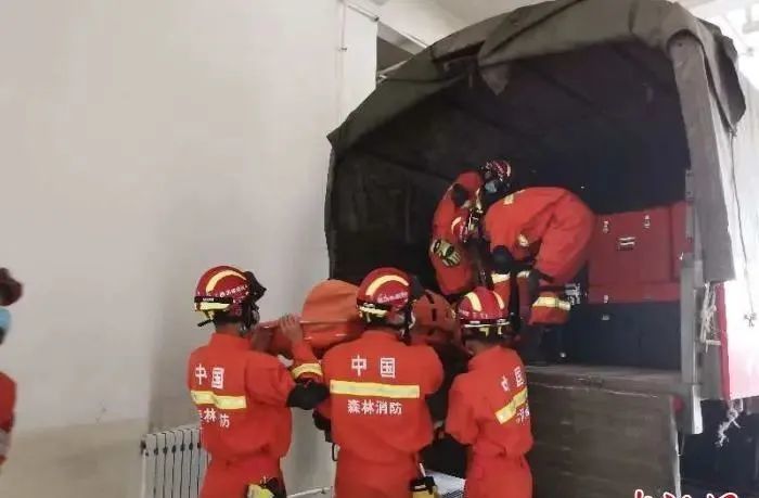 紧急救援中的声音守护者，救人喊话宏的神奇力量