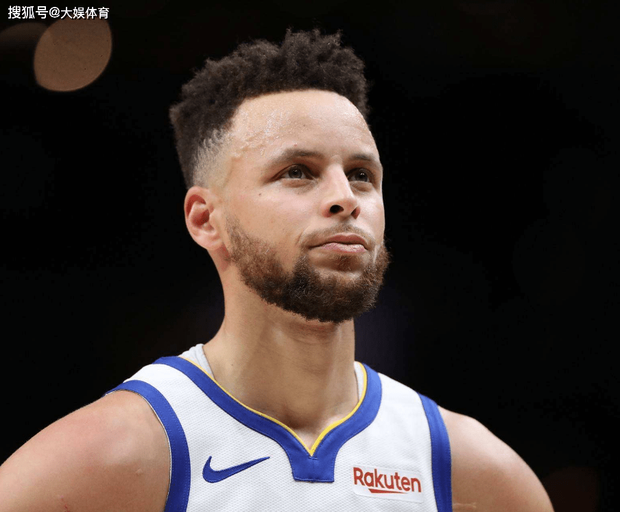 库里猴子头像背后的文化现象，篮球巨星与网络迷因的碰撞