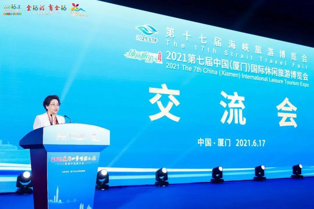 我立于百万生命之上,探索生存与人性的漫画之旅 我立于百万生命之上,探索生存与人性的漫画之旅