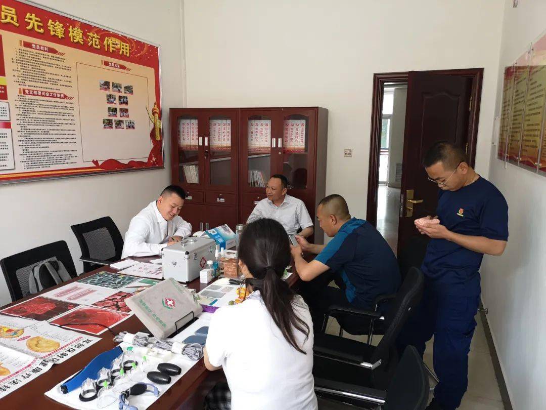 同桌100学习网，在线教育的新篇章