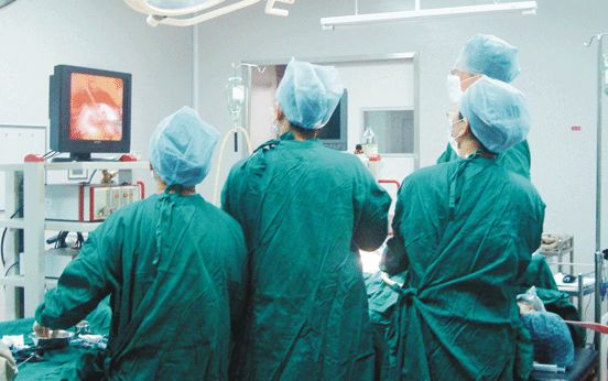 死亡外科医生，揭开生死边缘的神秘面纱