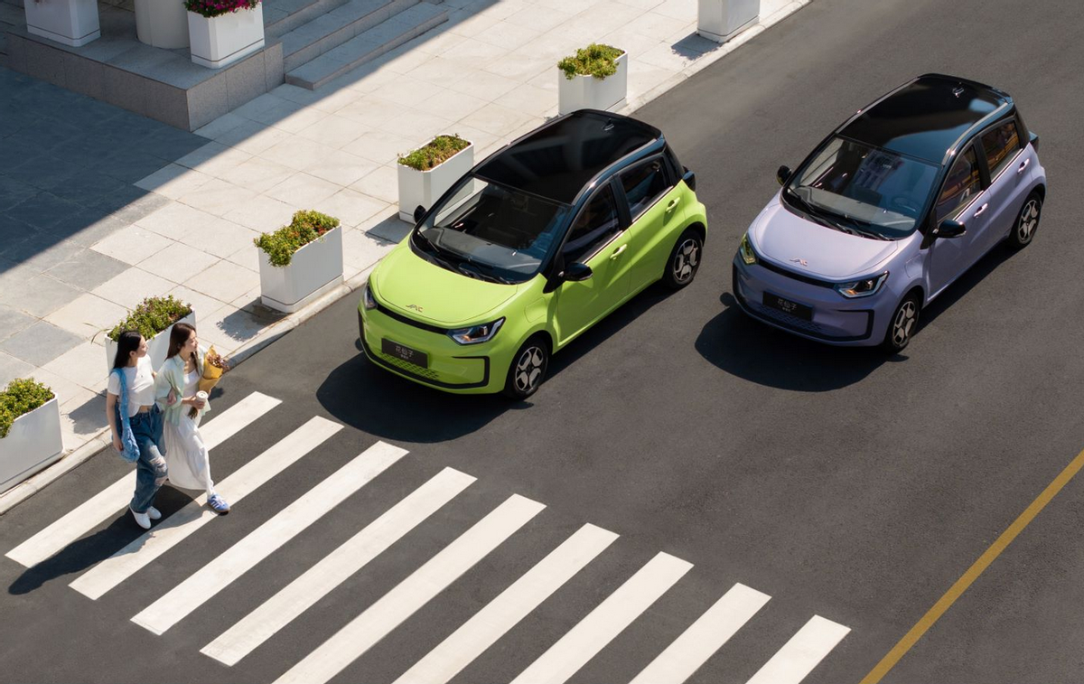 联动云租车，智能出行新选择，让城市生活更便捷