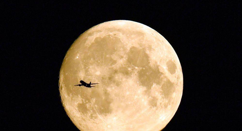 月亮不可见，探索我不看月亮的深层含义