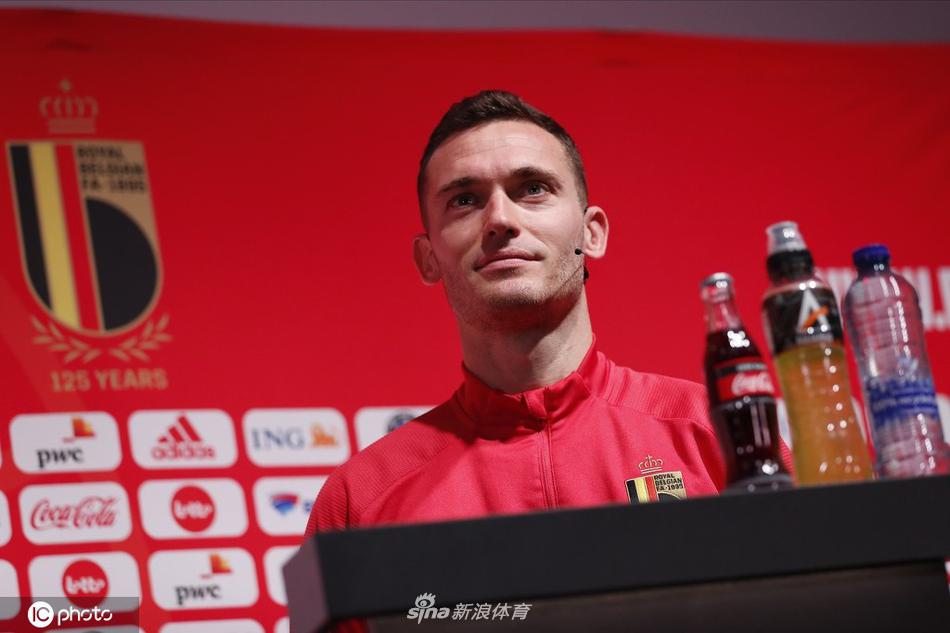 体球网：实时比分与专业数据分析，让体育迷轻松掌握赛事动态