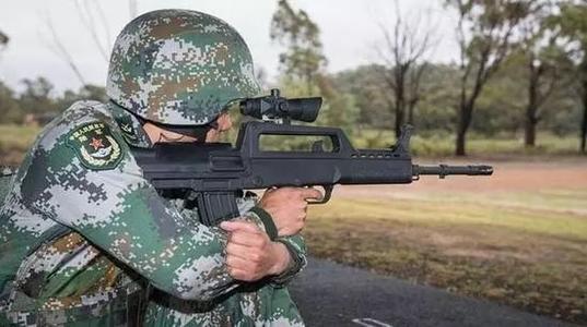M16A1步枪全解析：从冷战起源到越南战场，揭秘轻武器革新如何改变战争体验