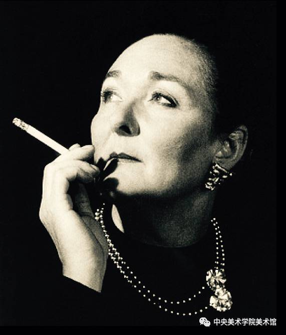 世界上第一位高定设计师是谁？揭秘查尔斯·弗雷德里克·沃斯如何开创高级定制时尚革命