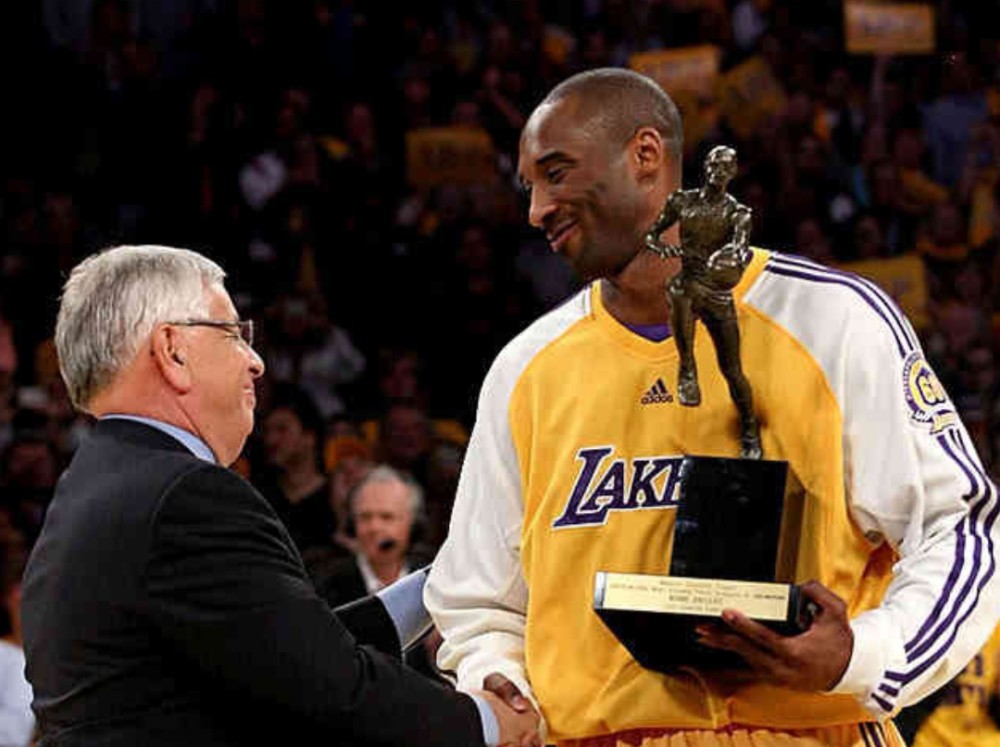 FMVP是什么意思？揭秘NBA总决赛最有价值球员的评选标准与历史