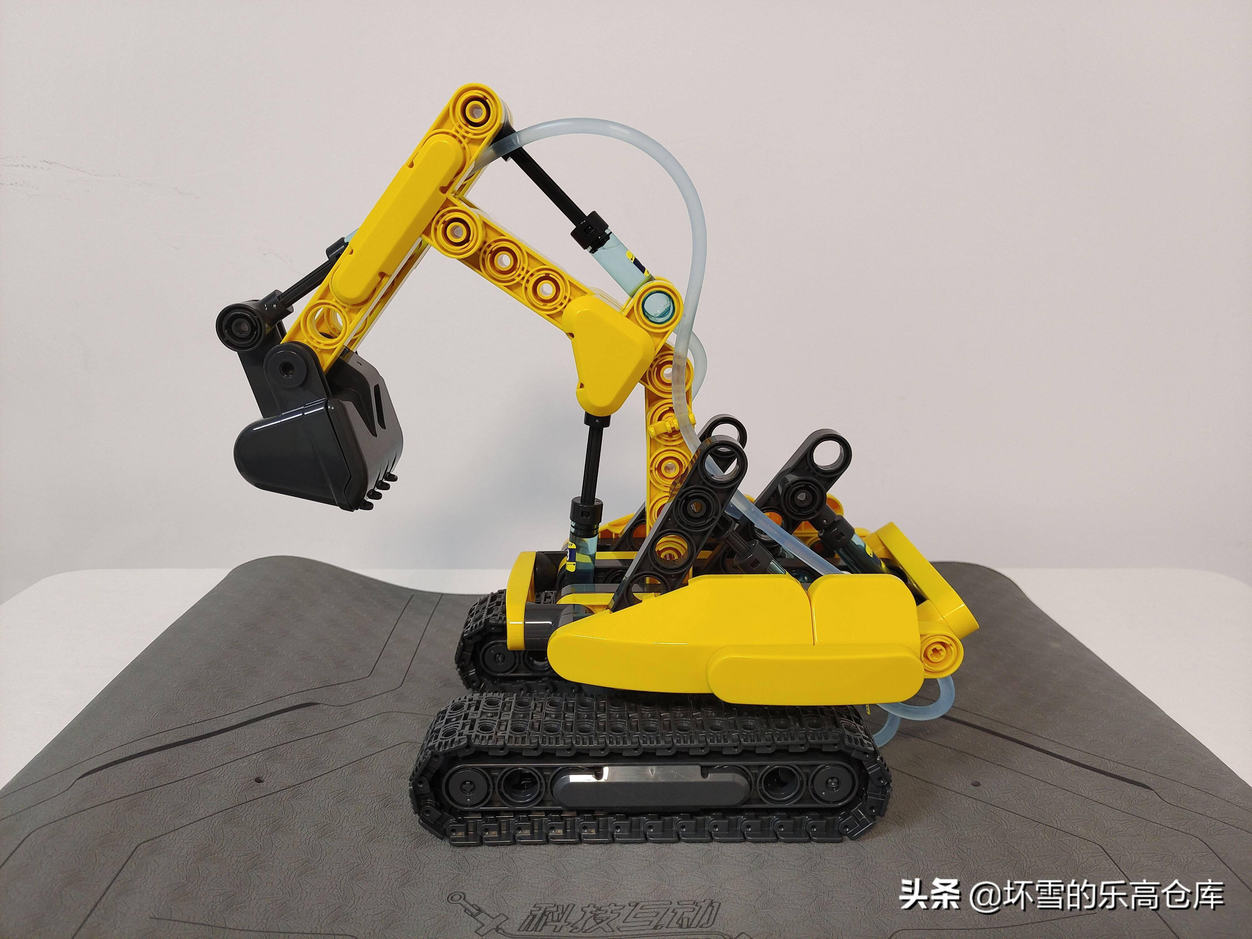 开心挖土机玩具选购指南：价格、品牌、游戏与未来趋势全解析，让孩子玩得开心又聪明