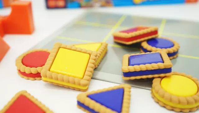 智力方块：轻松掌握益智玩具玩法，快速提升逻辑思维与空间想象力