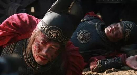 时迁盗甲：梁山好汉如何用智慧破解呼延灼连环马战术