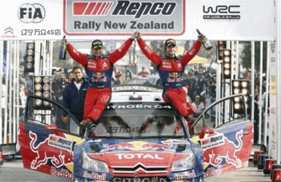 世界汽车拉力锦标赛：揭秘顶级赛车极限漂移与团队制胜秘诀